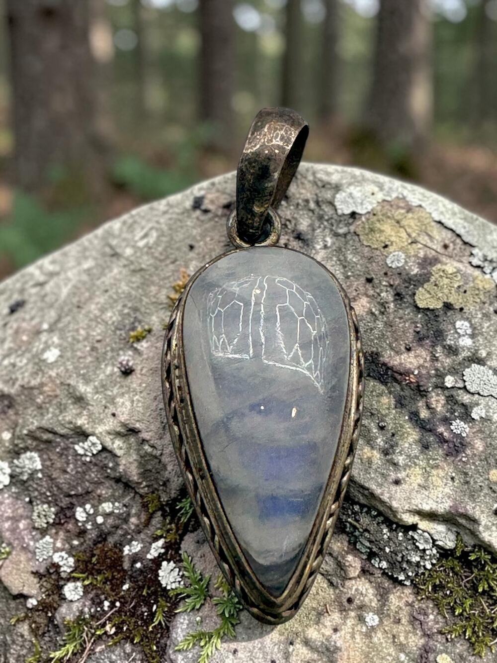 Vintage Silver Teardrop Pendant Moonstone Cabochon Stone Rope Edge Bezel Drop De